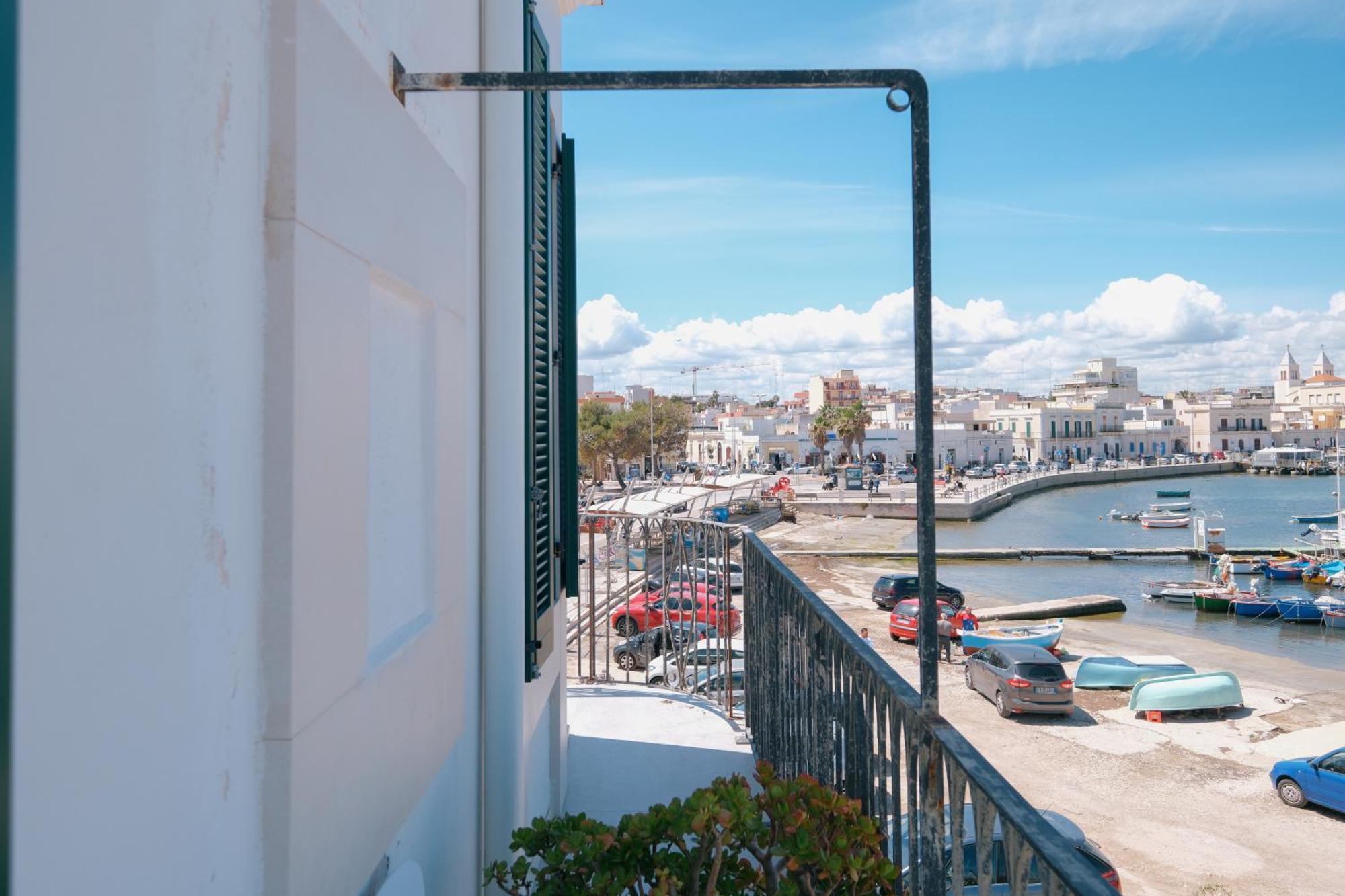 La Finestrella Hotel Bari Buitenkant foto
