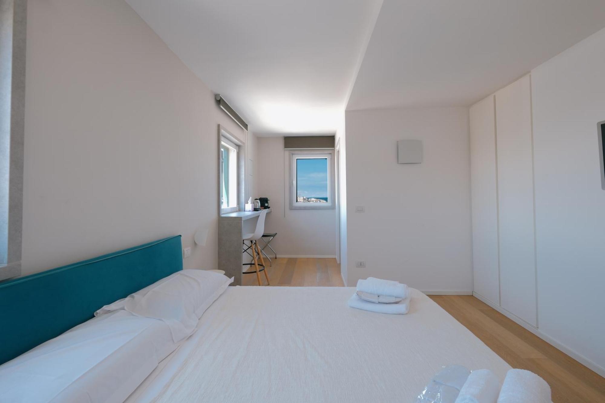 La Finestrella Hotel Bari Buitenkant foto