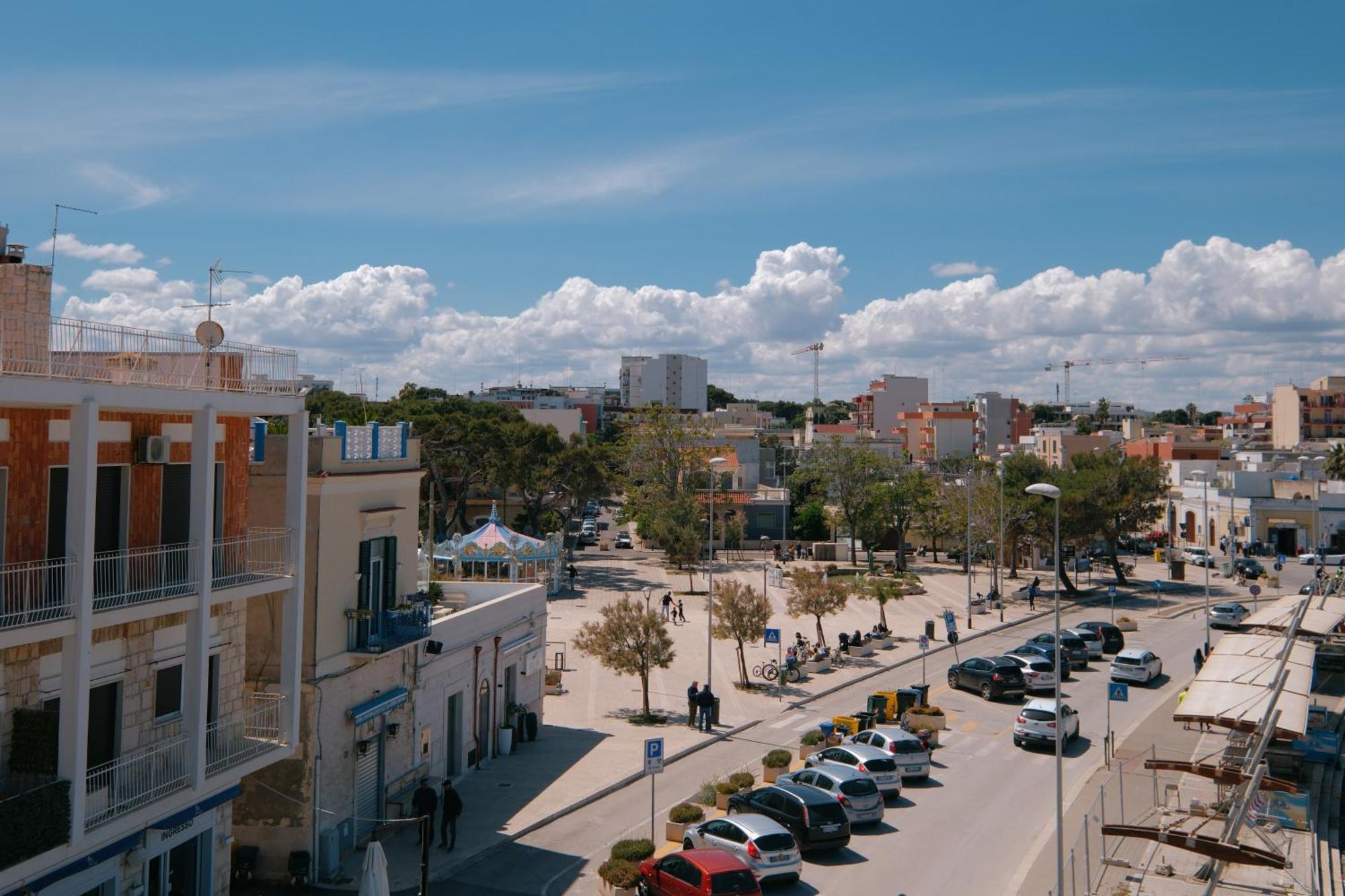 La Finestrella Hotel Bari Buitenkant foto